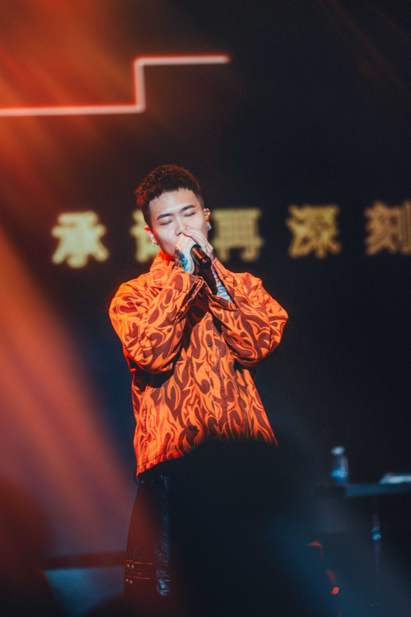 蕭秉治求生欲滿滿,被導演虧是渣男。(圖/相信音樂提供)