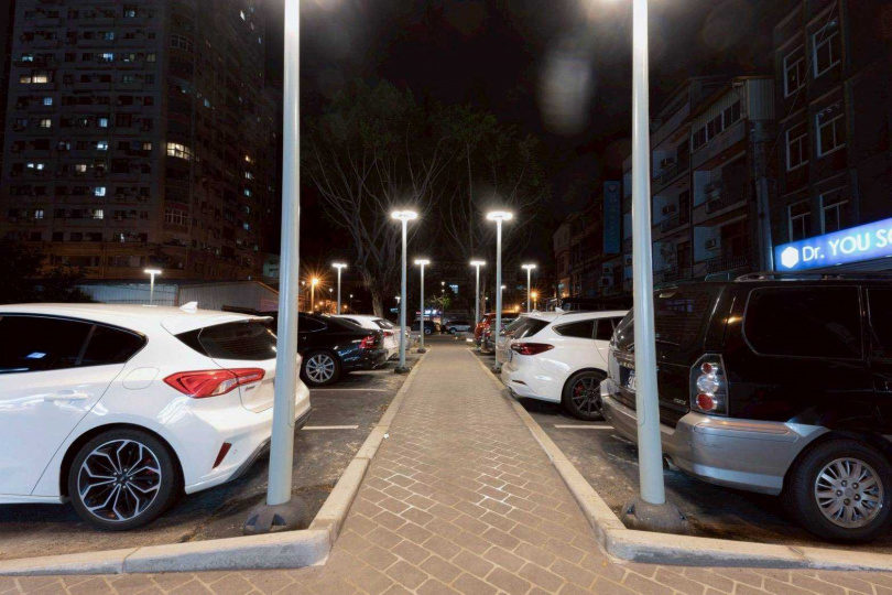 竹北仁義市場蓊鬱蔥蔥的改善成果汽機車族都受惠。（圖／翻攝自竹北市公所媒體群組）