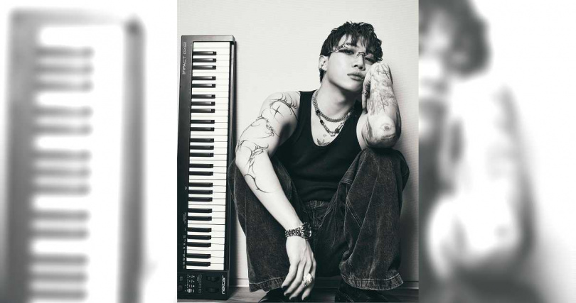 ØZI將於3月22日舉辦演唱會《SWIRL 漩・渦》。(圖/奧曼音樂提供)