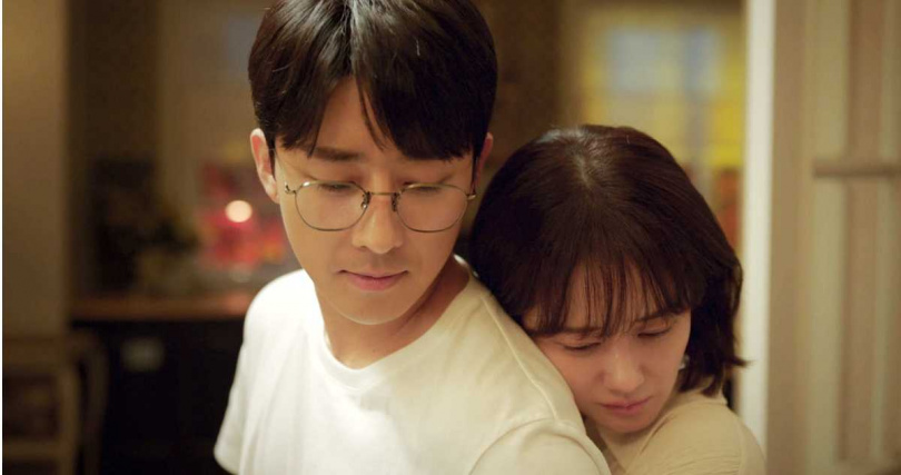 張娜拉和孫浩俊二度飾演夫妻檔。（圖／中天娛樂台提供）