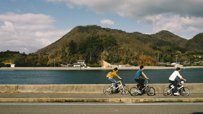 島波海道自行車道讓造訪的旅客能透過騎行，深入體驗島嶼間獨特的自然與文化之美。（圖／樂天旅遊提供）