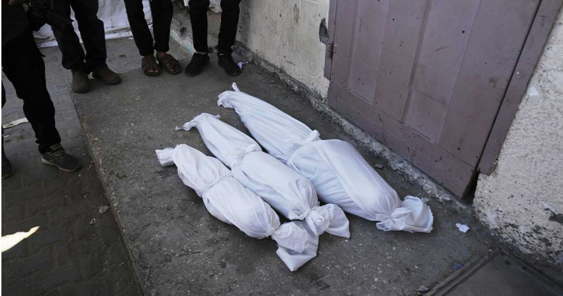 3名兄弟姐妹在空襲中喪生。