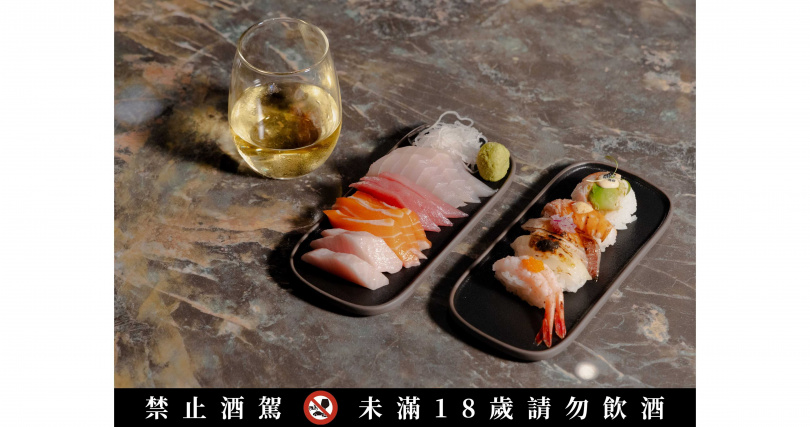 「Ocean Bar」的〈班洛克白蘇維翁白葡萄酒〉，搭配鮭魚、鮪魚等油脂豐富海鮮，高酸度的酒體與鮮味融合，交織出絕妙的平衡韻味。（圖／饗賓集團提供）