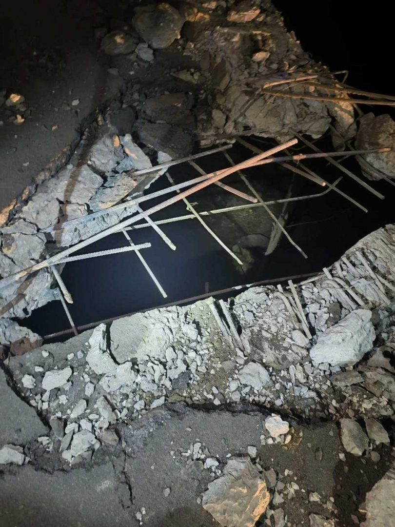 厄瓜多15日清晨傳出有2座橋樑遭爆炸裝置引爆。(圖/翻攝自X平台/Radar Austral)