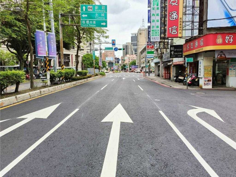 新北市政府自即日起至2月12日止，除了緊急搶修、重大危害或用戶民生必須等條件之外，全市實施道路禁止挖掘措施。（圖／工務局提供）