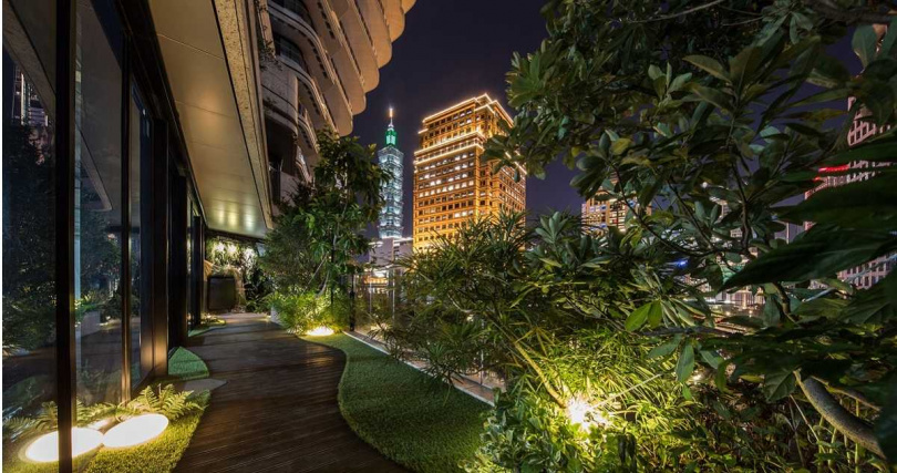 「陶朱隱園」每戶300坪，擁有270度獨立50坪的空中花園。（圖／業者提供）