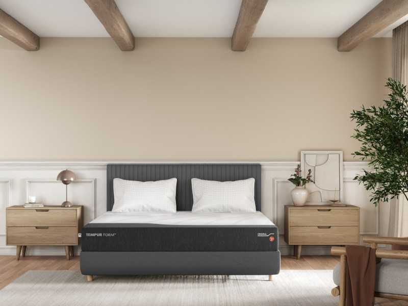 TEMPUR丹普歡慶年中慶暨父親節 購買指定床墊8折,再享最高31,888元感恩回饋折抵(圖/TEMPUR丹普提供)。