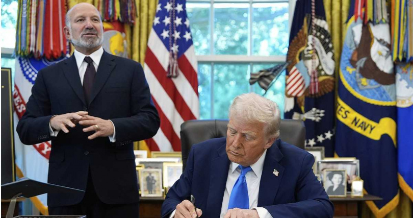 美國商務部長盧特尼克說明,未來H-1B費用可能一次收取30萬美元或分年繳交。