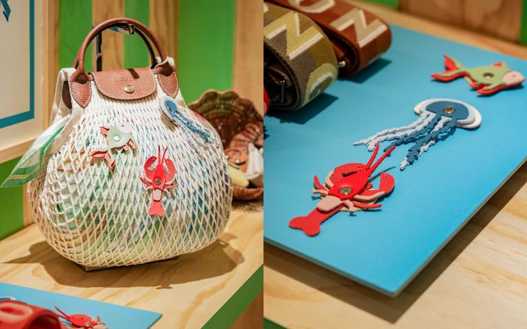 購買Longchamp Le Pliage Filet漁網包可獲贈限定海洋生物包釦組。（圖／品牌提供）