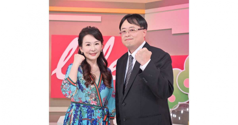 健康最前線－陳力瑜主持人、沈明志藥師/主持人（圖／健康最前線提供：湯敬全攝）。