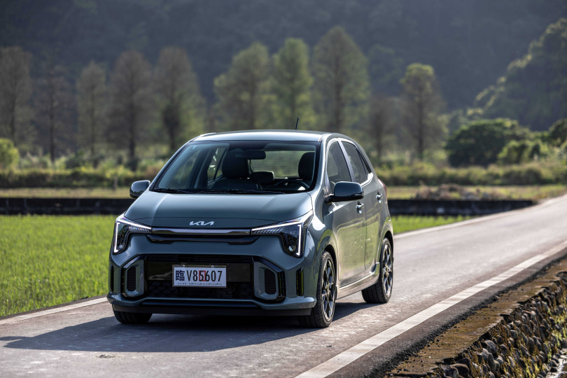 甫上市的輕奢精品掀背The new Picanto榮登同級進口銷售冠軍。（圖／台灣森那美起亞提供）。