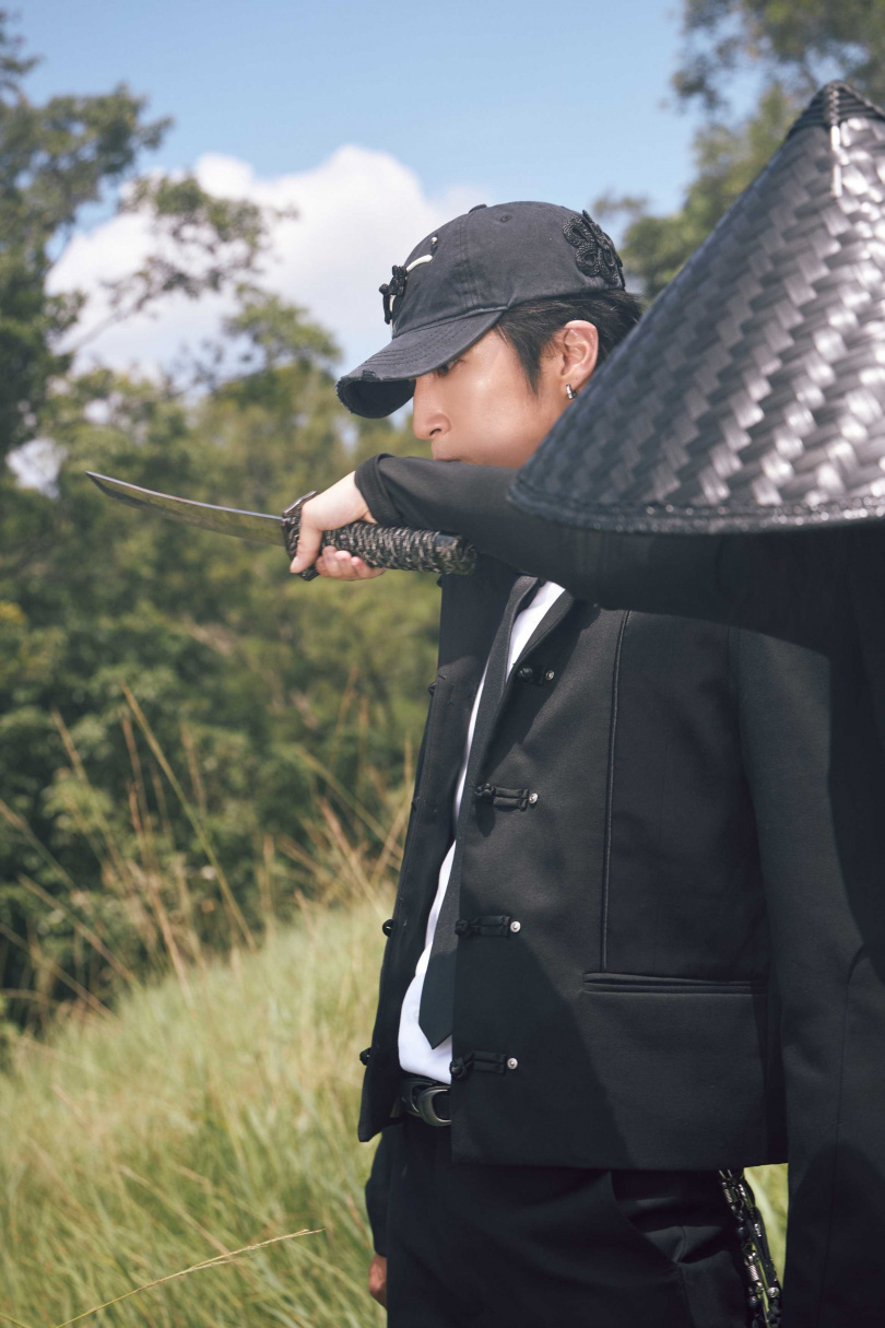 婁峻碩新歌MV致敬東瀛武士精神。（圖／伊弗龐金有限公司提供）