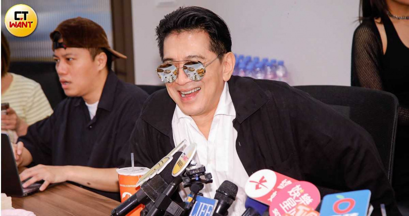 高捷當初當3年空軍。（圖／趙文彬攝）