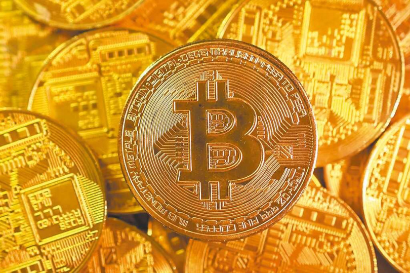 大陸指控美國透過駭客技術，沒收太子集團首腦陳志所持的比特幣。示意圖。（圖／路透）