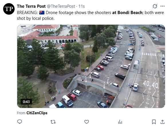 雪梨邦迪海灘14日晚間傳出多聲槍響，澳洲警方出動大批警力進駐，周邊拉起封鎖線。（圖／翻攝自Ｘ，@TheTerraPost）