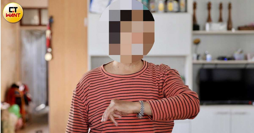 CTWANT記者隨機拜訪居民，土地為建地的地主阿婆表示，不想被徵收。（圖／方萬民攝）