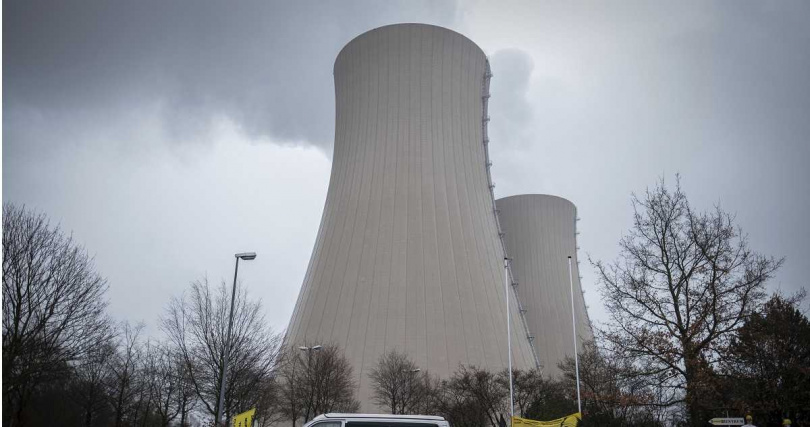 川普政府強調，發展核能是因應AI與資料中心帶動電力需求的關鍵。