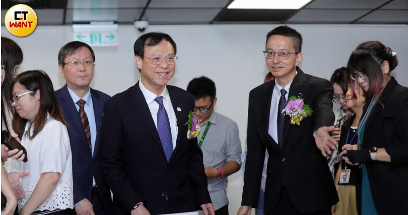 衛福部長石崇良鼓勵民眾促進健康、預防罹患疾病風險，以降低醫療費支出。（圖／周志龍攝）