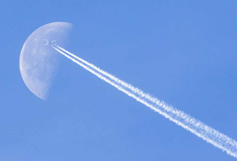 2026年11月，人類將與外星智慧生命接觸？巴巴萬加的神祕預測引發熱議。