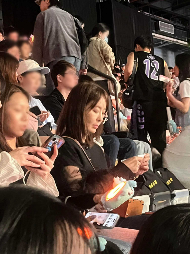 賈永婕也前往觀賞演唱會。(圖/讀者提供)