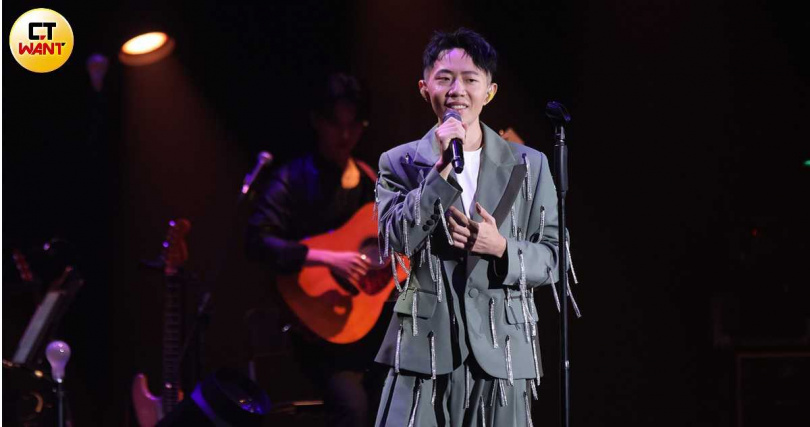 鄭興回憶這些年的辛苦。（圖／焦正德攝）