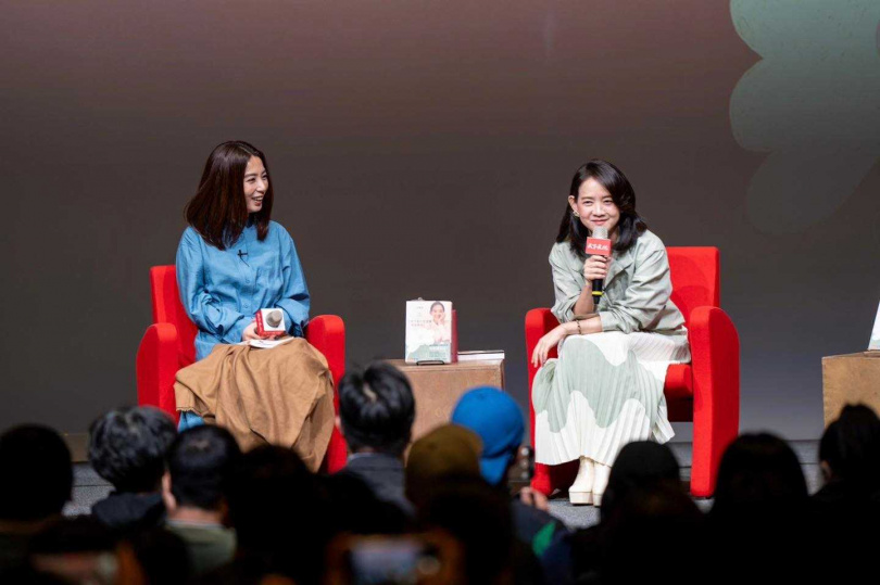 田馥甄(左)與曾寶儀有著互相支持彼此的好交情。(圖/翻攝自曾寶儀臉書)