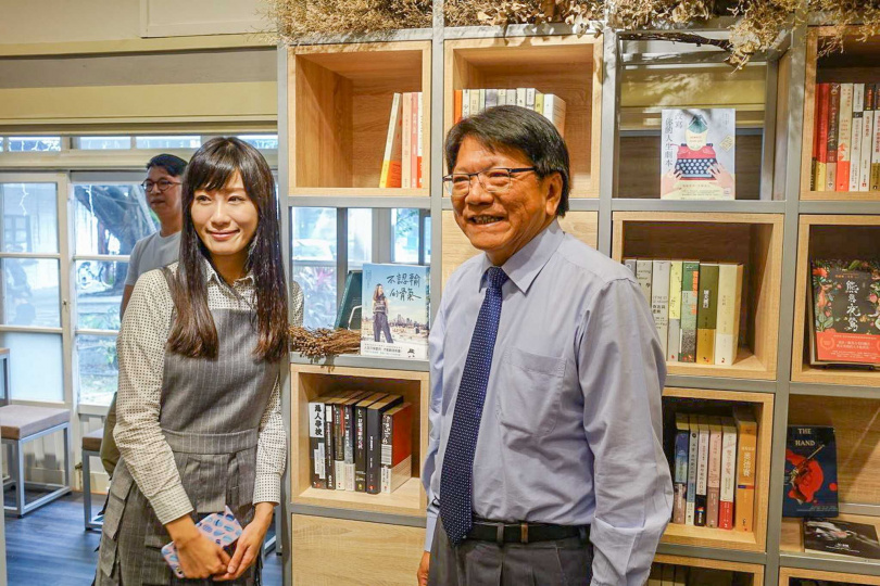 南國青鳥在屏東成立時,時任縣長潘孟安還親自站台(圖/屏東縣政府提供)