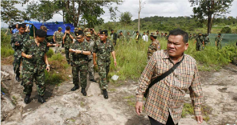 因應柬軍攻擊，泰國多地實施晚間宵禁，軍方呼籲民眾避免接近交火區域。