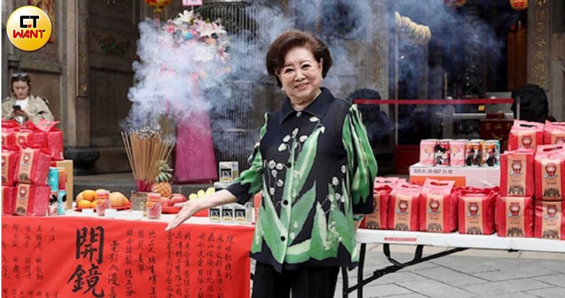 陳淑芳說自己不退休,也是保持活力的方式。(圖/侯世駿攝)