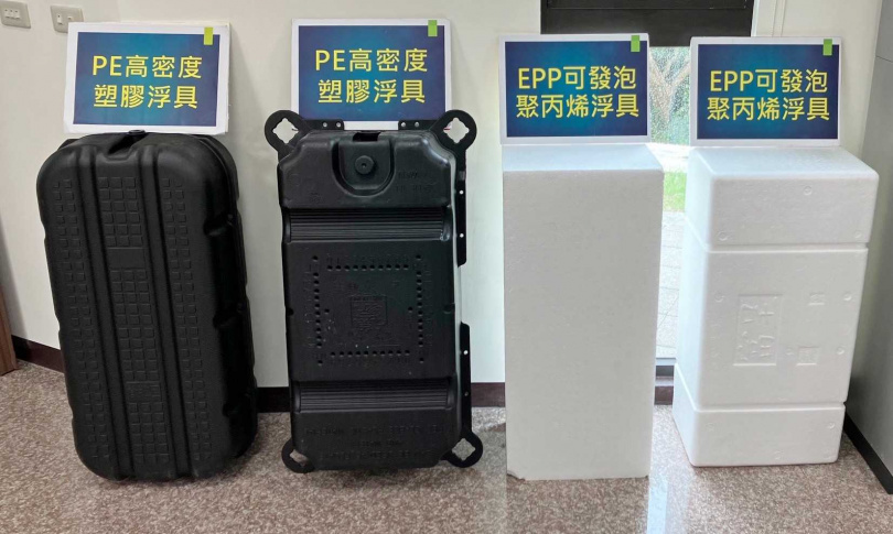 台南市2019年到2022年補助EPP浮具,但EPP同樣會崩壞碎裂,被環團形容「走了魔鬼,又來惡魔」。(圖/翻攝台南市農業局官網)