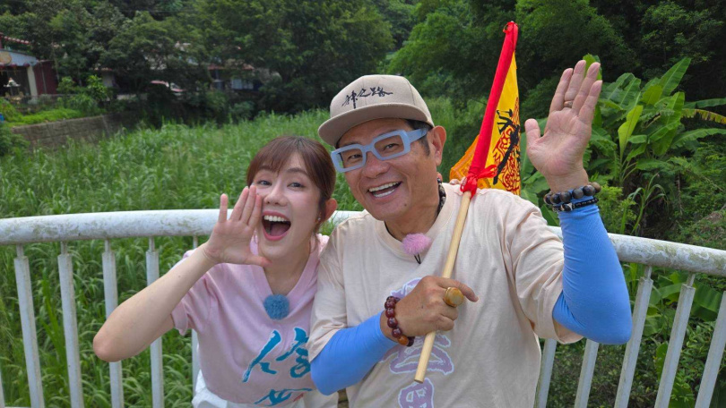 身為基督徒的王宇婕接棒搭檔許效舜主持宮廟節目,認為一切都是命中注定的奇妙緣分。(圖/東森超視提供)