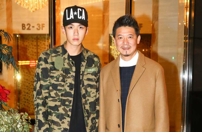 柯震東的爸爸柯耀宗（左）在演藝圈人脈極廣人緣甚佳。（圖／報系資料照）