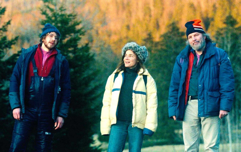 歌王影帝菲利普科特林（右）與凱薩獎新演員巴斯欽布雍、喜劇女王白蘭雪蓋汀聯合演出《格陵蘭雪女》。（圖／海鵬提供）