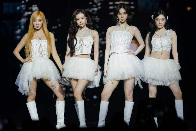 《紅白歌合戰》倒數2日，aespa表演變數引發關注，寧寧因流感確定辭演。