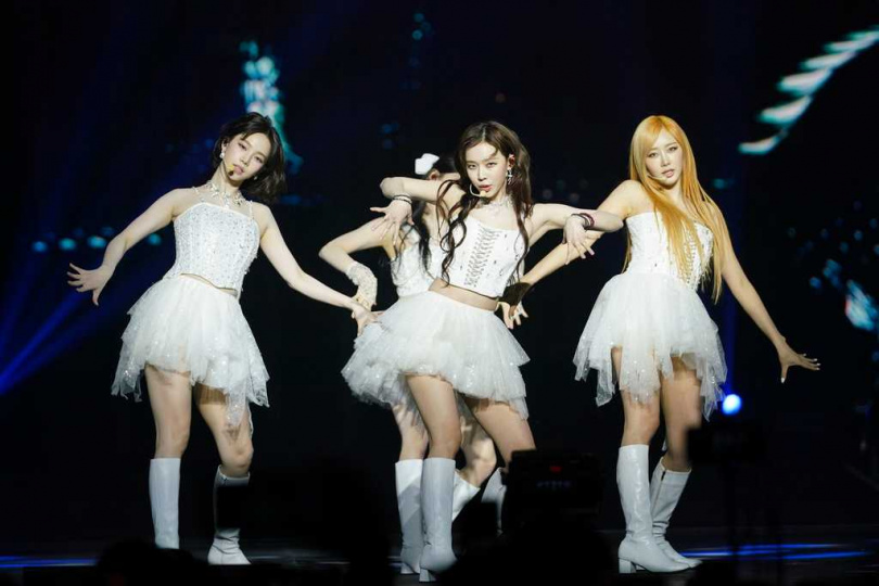 韓團aespa首度受邀登上《NHK紅白》，卻因陸籍成員寧寧捲入爭議，引發日網熱議。