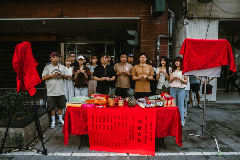 《應援帝國，璀璨之星》開鏡。（圖／原來娛樂）