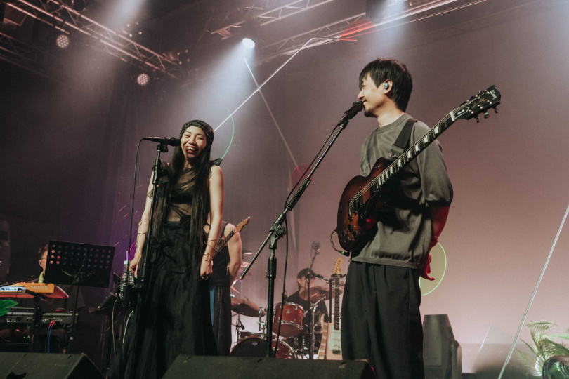 洪佩瑜邀請楊世暄擔任嘉賓。(圖/KKLIVE x何樂音樂提供)