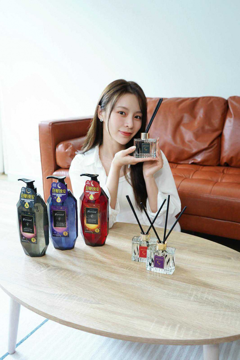 莊錠欣被稱為「香水姐姐」。（圖／Farcent 法頌提供）