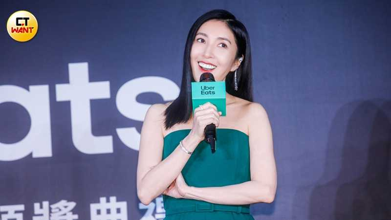 得知入圍喜訊時，楊謹華在跟老公一起游泳。（圖／趙文彬攝）