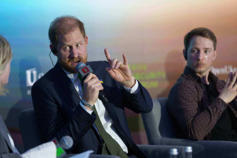 哈利出席基輔安全論壇，呼籲美國展現領導角色。