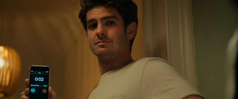 安德魯加菲爾德在《此刻的我們》飾演失婚男子。(圖/CATCHPLAY提供)