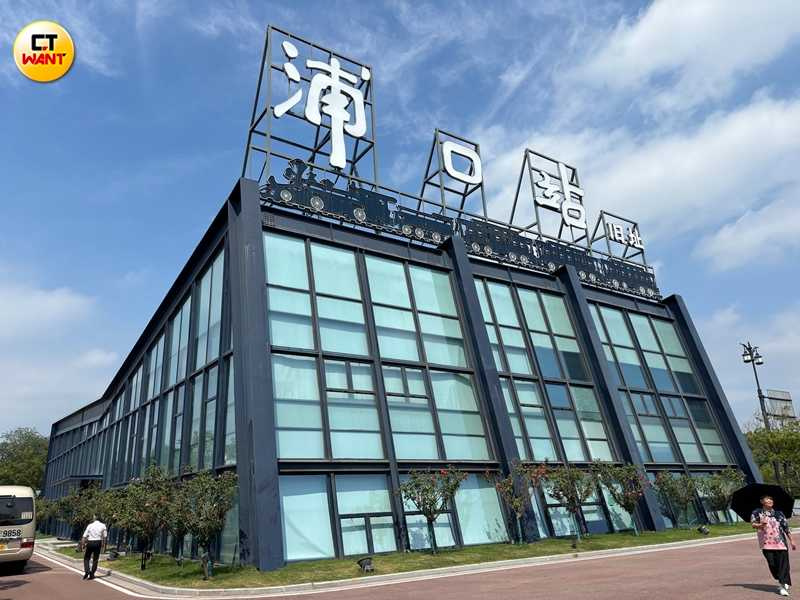 位於長江北岸的浦口火車站舊址，是遊客緬懷朱自清〈背影〉的地點。（圖╱王若攝）