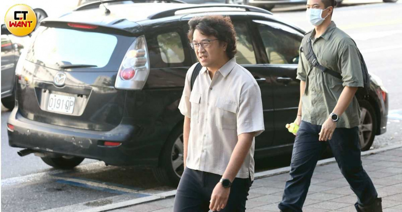 民進黨立委沈伯洋遭中共點名列入「全球通緝」名單,引發朝野與國際關注。圖/劉耿豪攝)