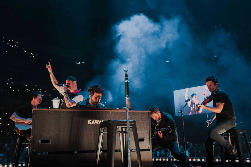 共和世代帶著《ONEREPUBLIC 2025 LIVE IN KAOHSIUNG》四度來台開唱。（圖／Live Nation Taiwan提供）