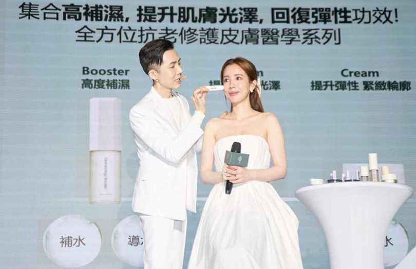 一向推崇韓系保養的愛雅笑說ICD映皙美三步驟搞定保濕根本是懶人救星!(圖/品牌提供)