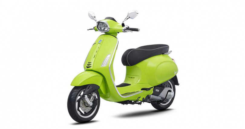 25年式 Vespa Sprint 150  主打新色「奇異果綠」 （圖／Vespa提供）。