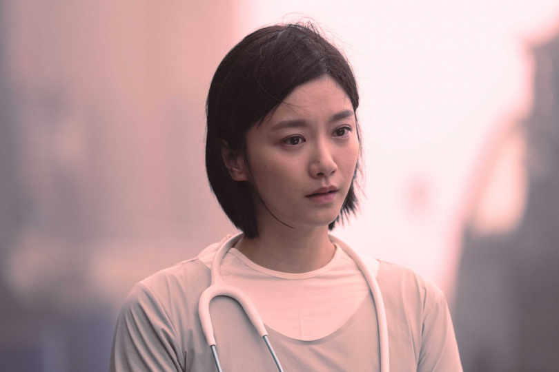 袁澧林在《他年她日》中飾演來自優日區的醫生。（圖／甲上提供）