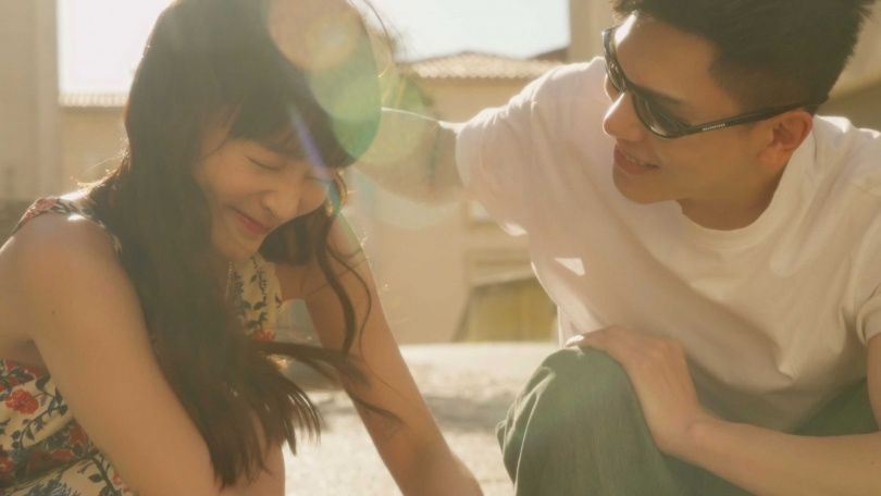 王淨的限定男友身分是團隊的隨行攝影。（圖／狗狗與花提供）