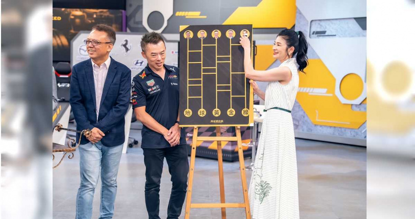 節目安排爬梯子遊戲與來賓互動。（圖／TVBS提供）