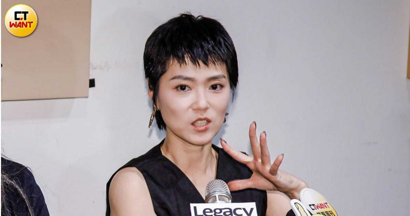 金曲歌后曹雅雯遭新加坡劉姓狂粉糾纏3年多，目前全交由法律處理。（圖／CTWANT）